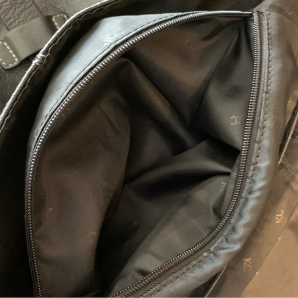 Kenneth Cole NY Black Leather Bag - Picture 10 of 12